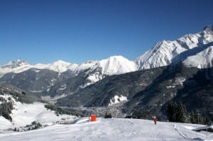 La vallée de Montjoie vue des pistes des Contamines