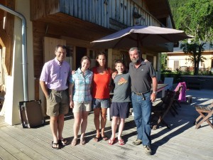Séance photo avec Marie Marchand-Arvier au chalet La Grande Ourse à saint Gervais MMA - Groupe